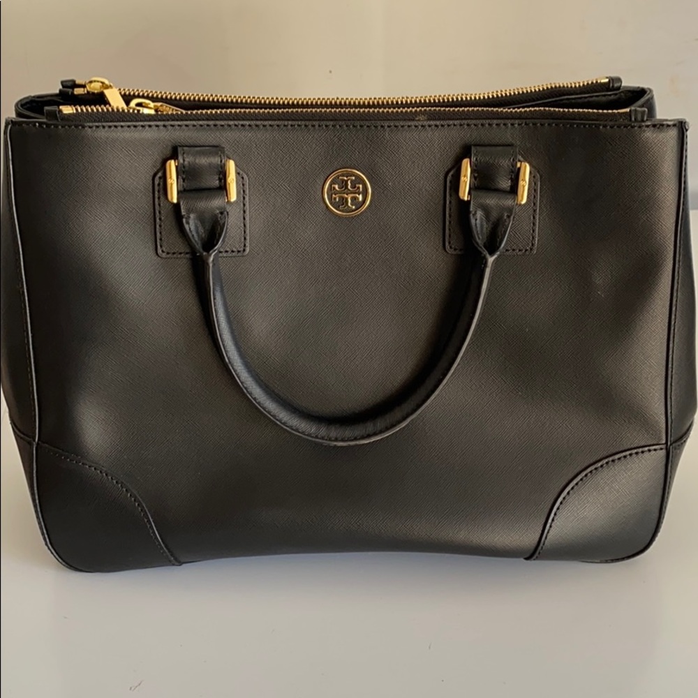 Tory Burch: Large Robinson Double Zip Tote